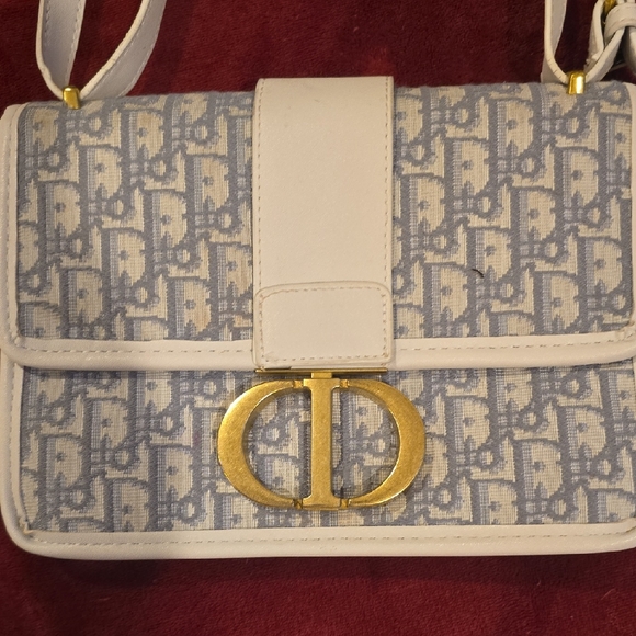 Dior White and Blue Crossbody Bag with Iconic Design - Picture 1 of 16